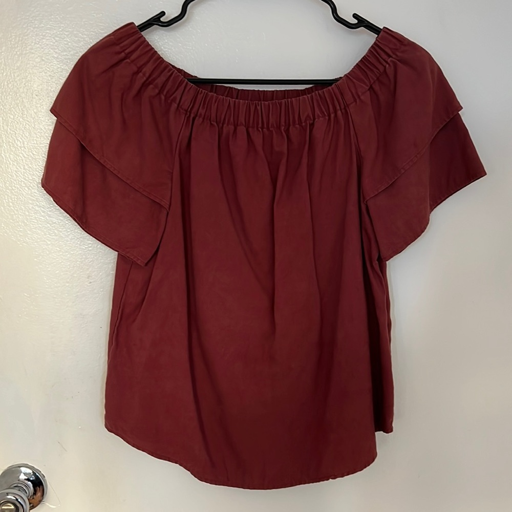 H&M Off the Shoulder Top